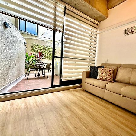 Prime Laureles Location With Air Conditioning Medellín Eksteriør bilde