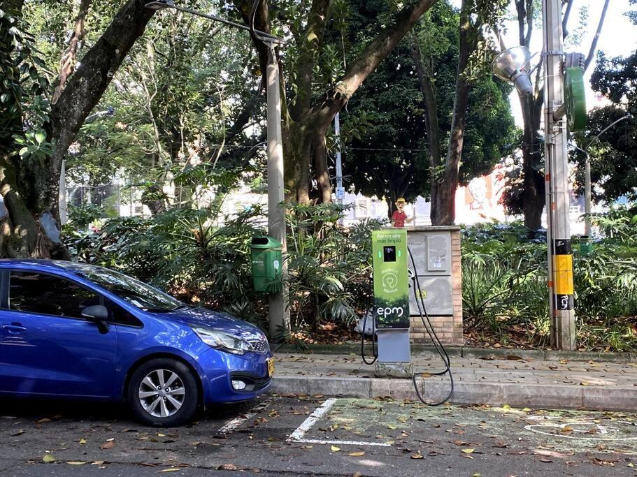 Prime Laureles Location With Air Conditioning Medellín Eksteriør bilde