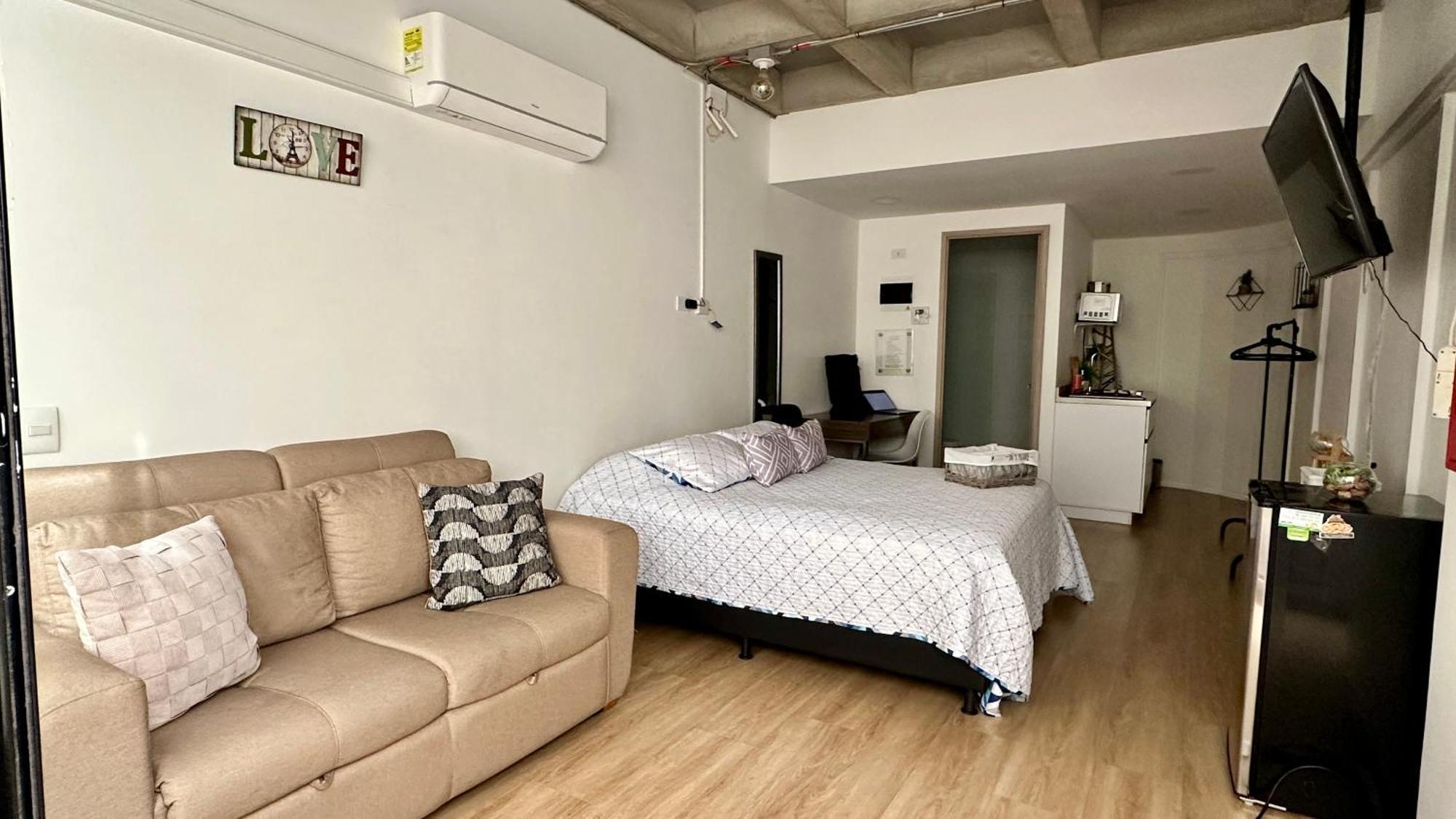 Prime Laureles Location With Air Conditioning Medellín Eksteriør bilde